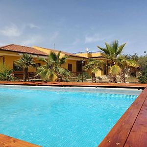Turtle Island Apartments